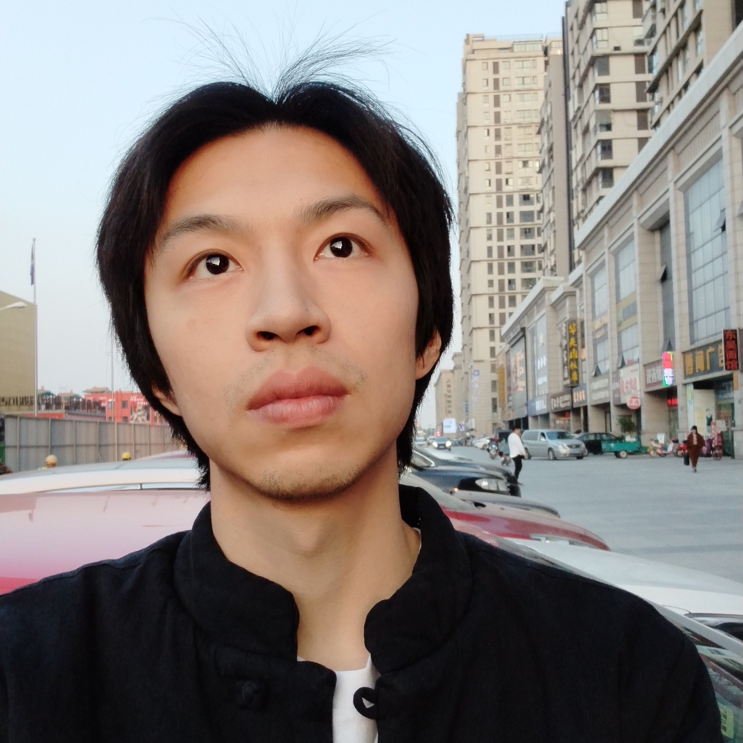度己的照片