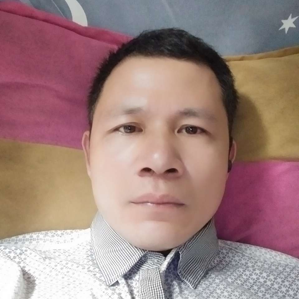 美满蹙眉月亮的照片