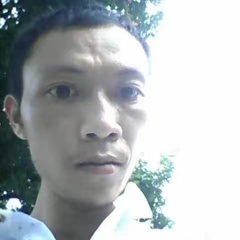 奇迹拾忆犹豫的照片