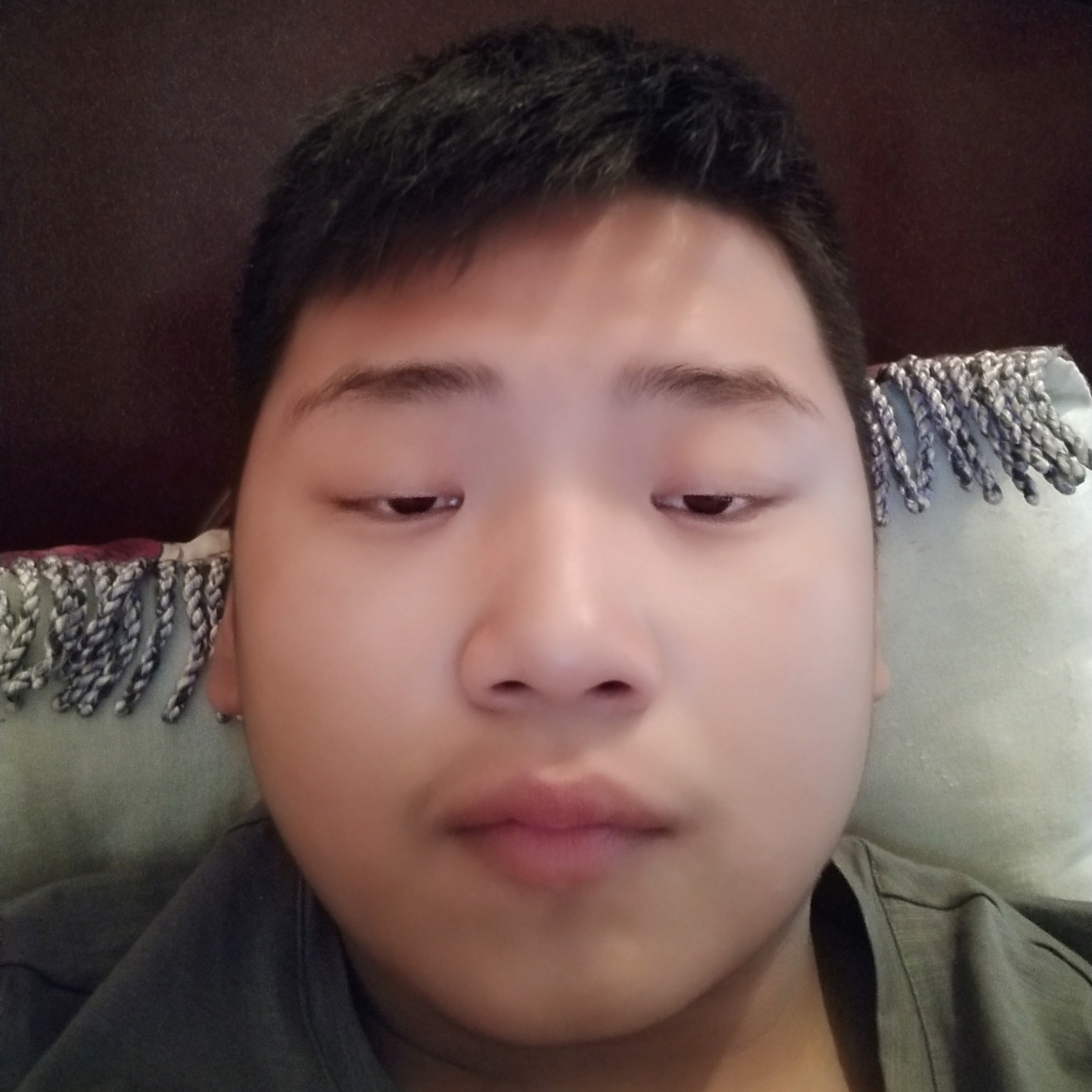 自信等待洛尘的照片
