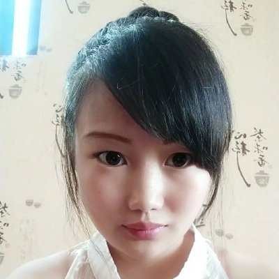 月亮漫步妖娆的照片