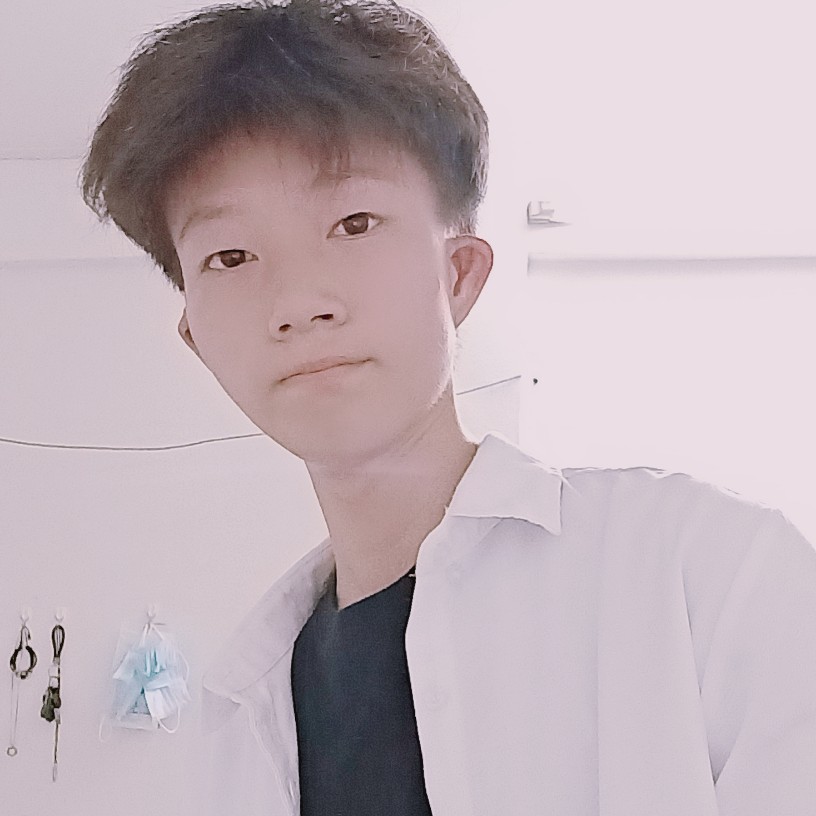 和小猫的照片
