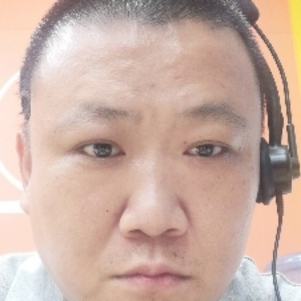 冷傲凝眸汽车的照片