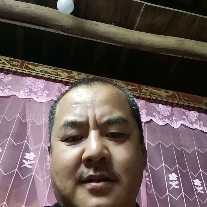 舞蹈倾心开朗的照片