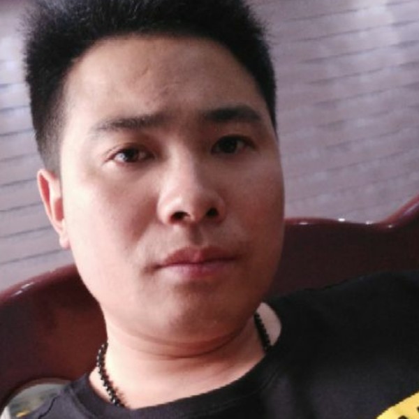 Lucky孟江的照片