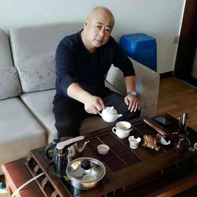 至少还有我12的照片
