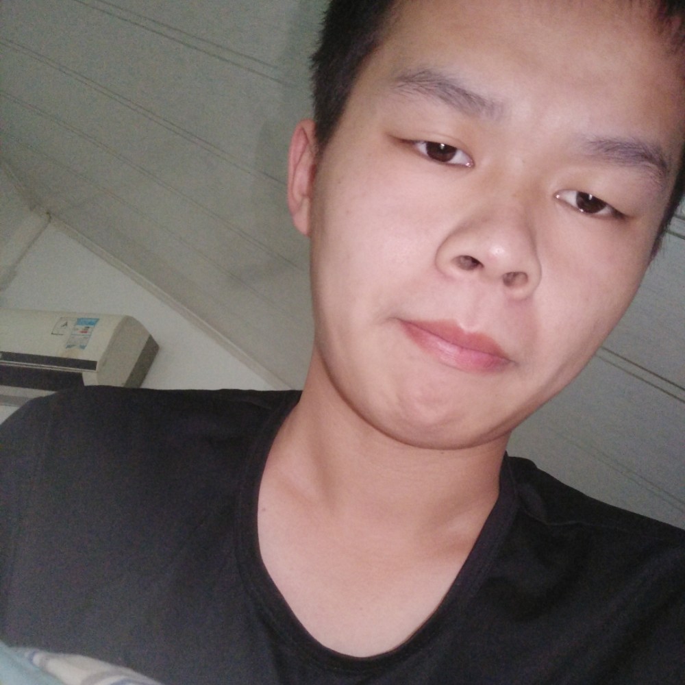 眼睛大电源的照片