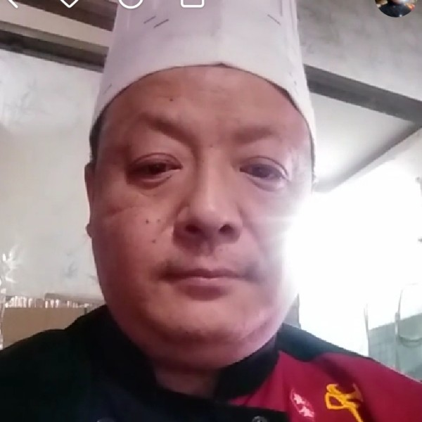 旧颜笑土豪的照片