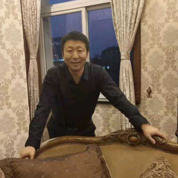 斯文扯金鱼的照片