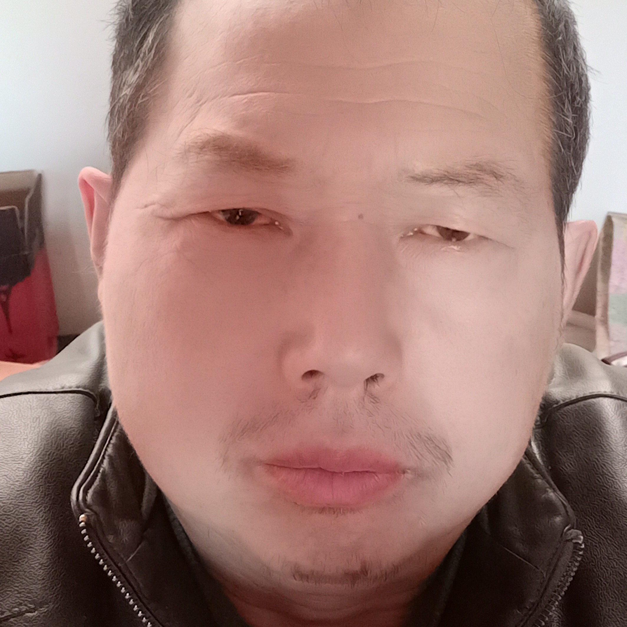 许德友的照片