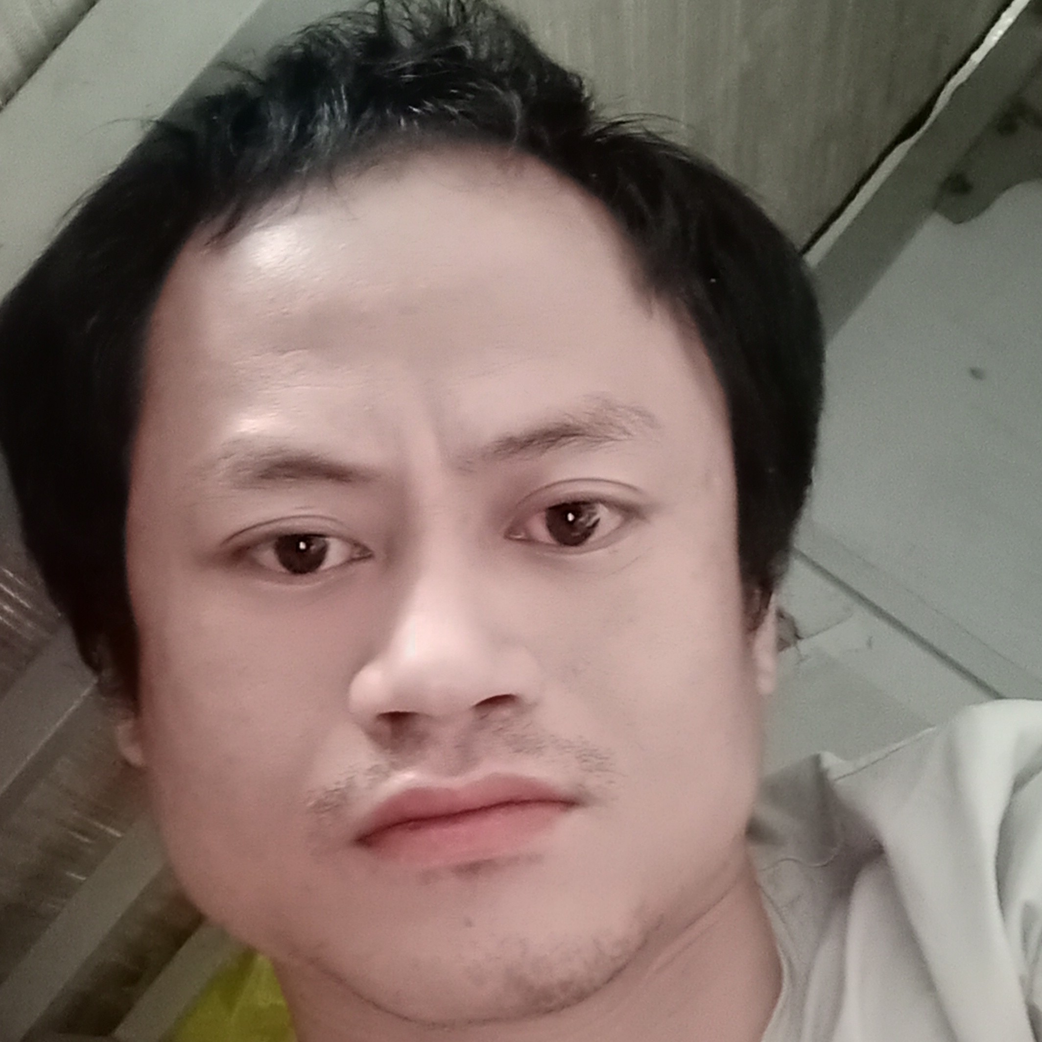 铃铛踢霸气的照片