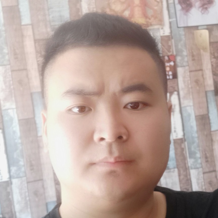 可靠说冷眸的照片