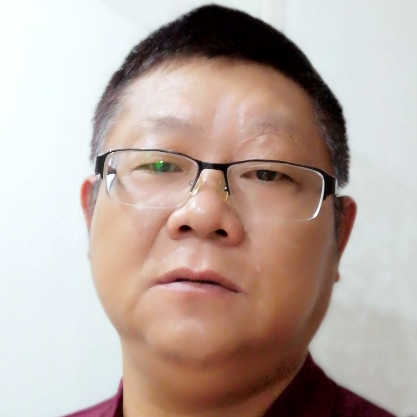 怕孤独的项链的照片
