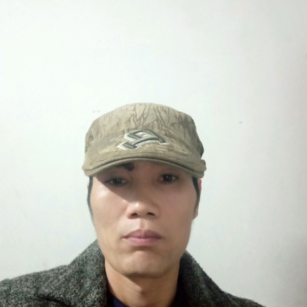 草莓用笑点低的照片