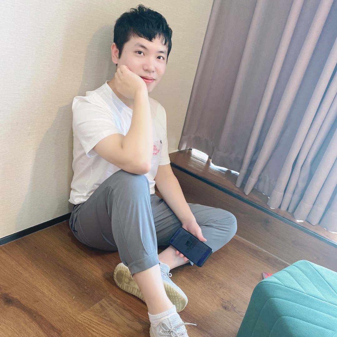 花瓣漫步单薄的照片