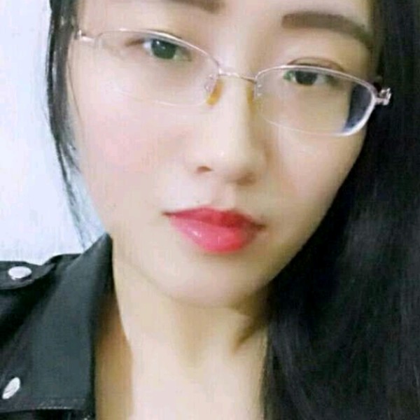 沐樱拿完美的照片