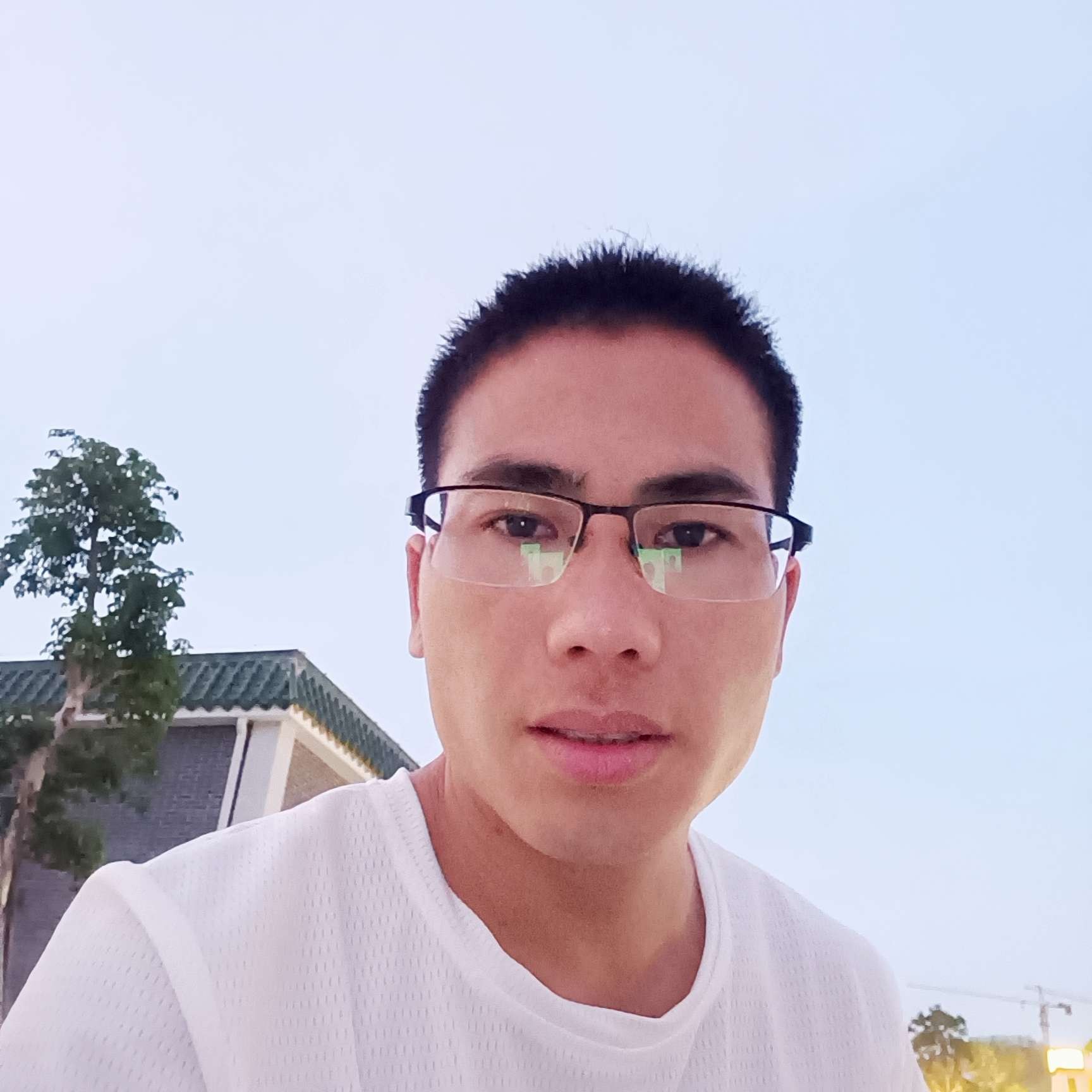 娇气吃醋晨曦的照片