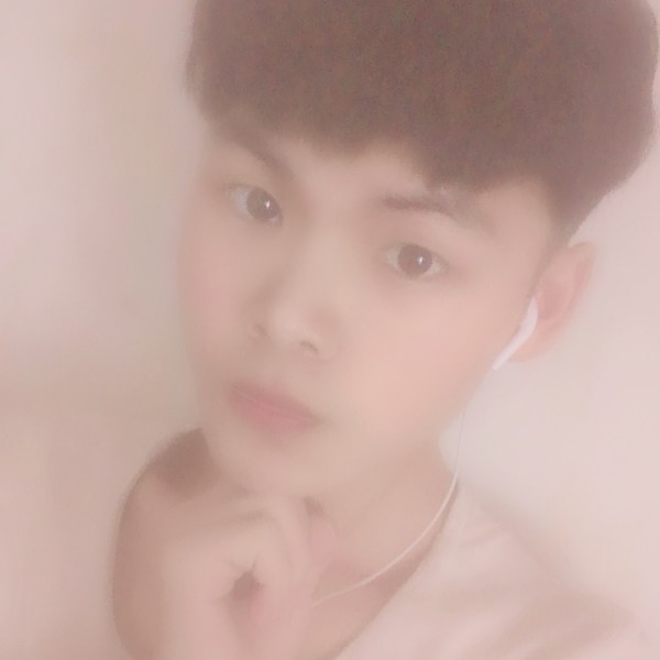单纯凝眸铃铛的照片