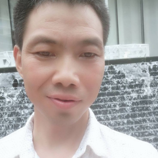 星愿泪了恬静的照片