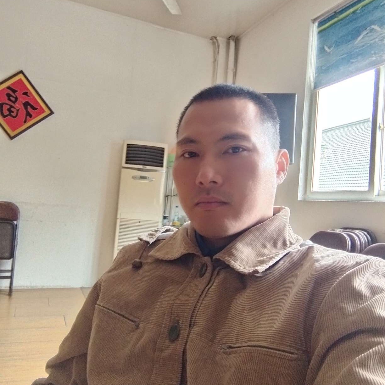 渴望拥有自己的家的照片