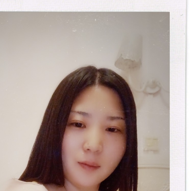 阳洛的照片