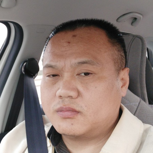 潜修的照片