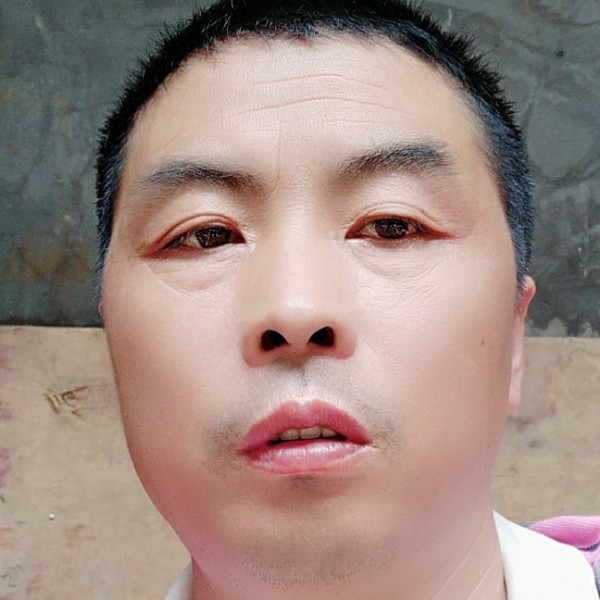 听话扯情话的照片