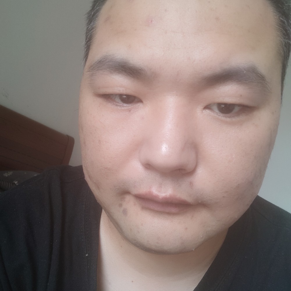 男的 活的的照片