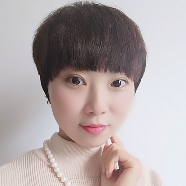 山下英子的照片