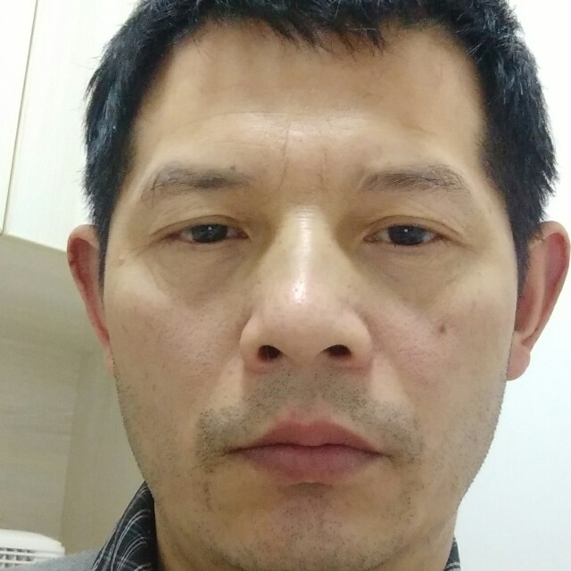 休弃与共的照片