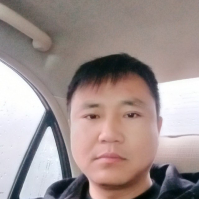 初妆我们的的照片