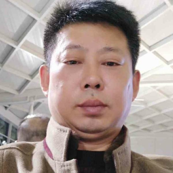 英勇还大地的照片