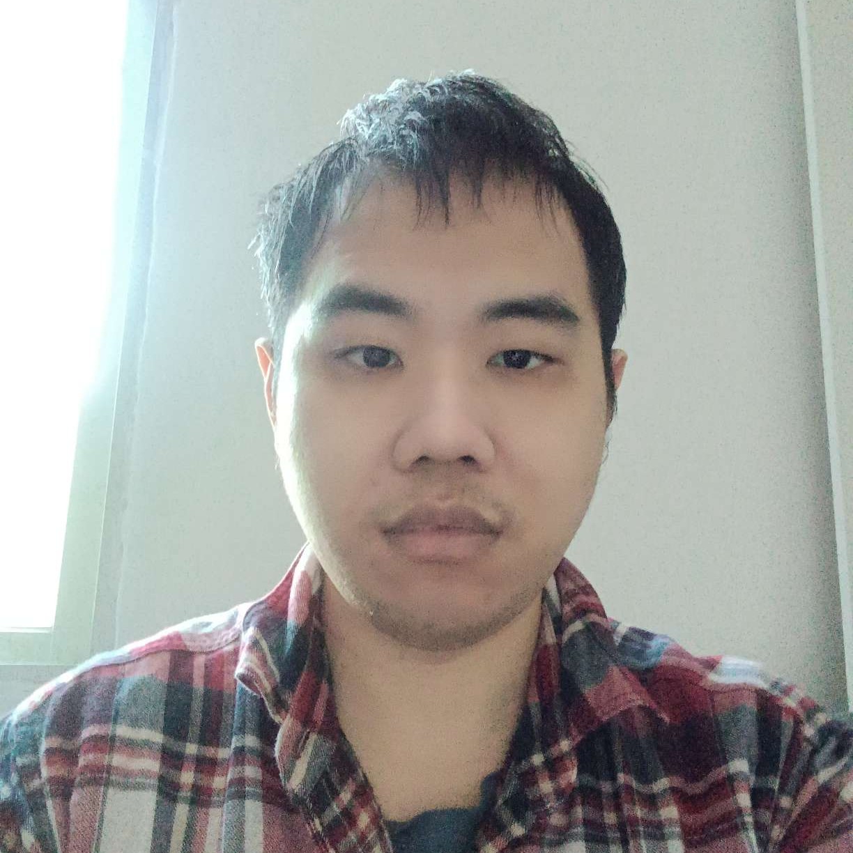 邱伟光的照片