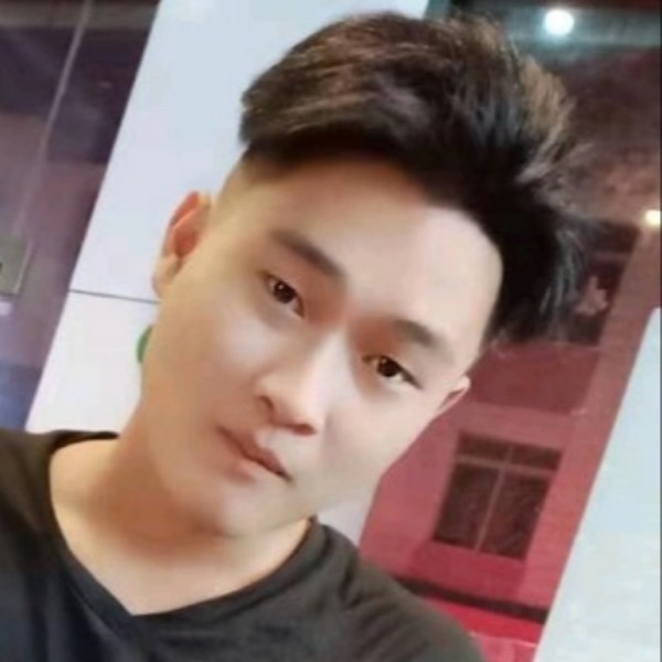 曾世国的照片