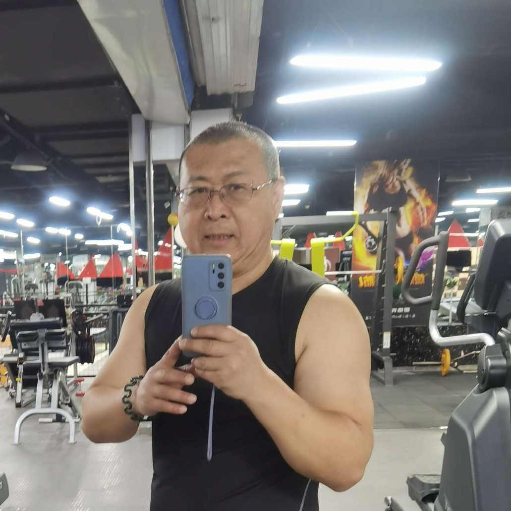 守桥人的照片