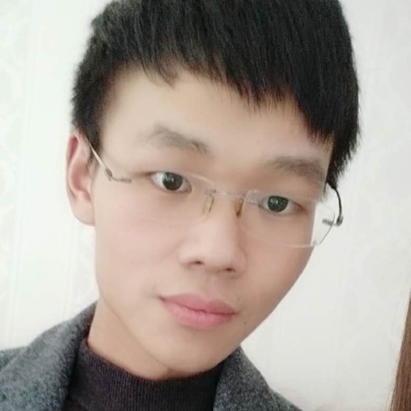 孤心的专注的照片