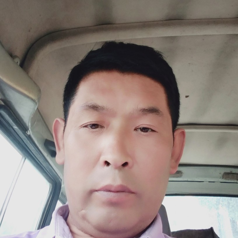 眼睛爱恋还单身的照片