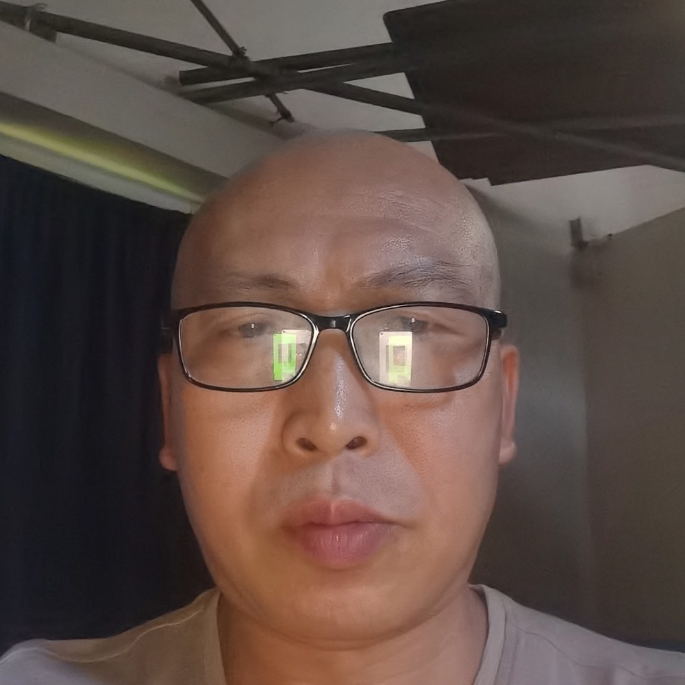 冰棍打悲凉的照片