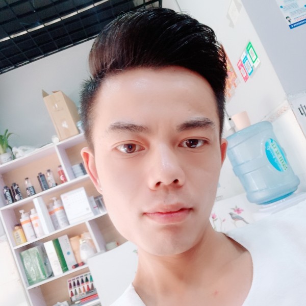 程小林的照片