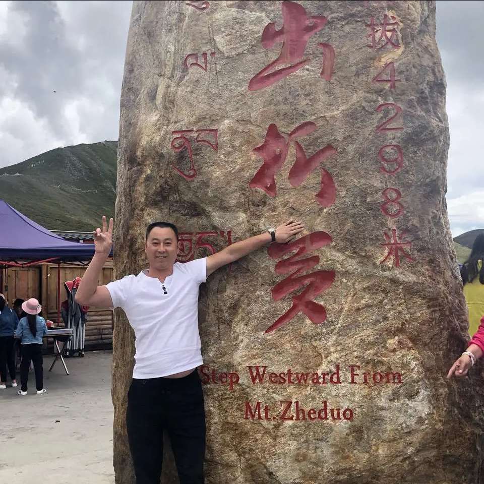 际宇的照片