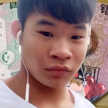 暴躁小哥的照片