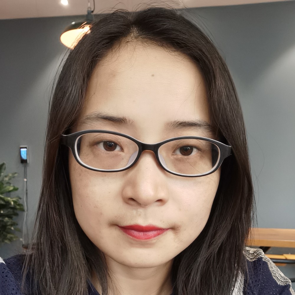 壮观挽手浮波的照片