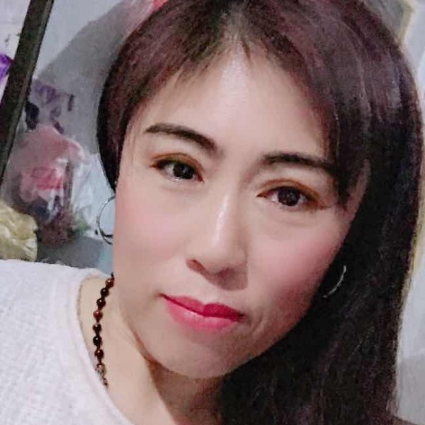 隐形高跟鞋的照片