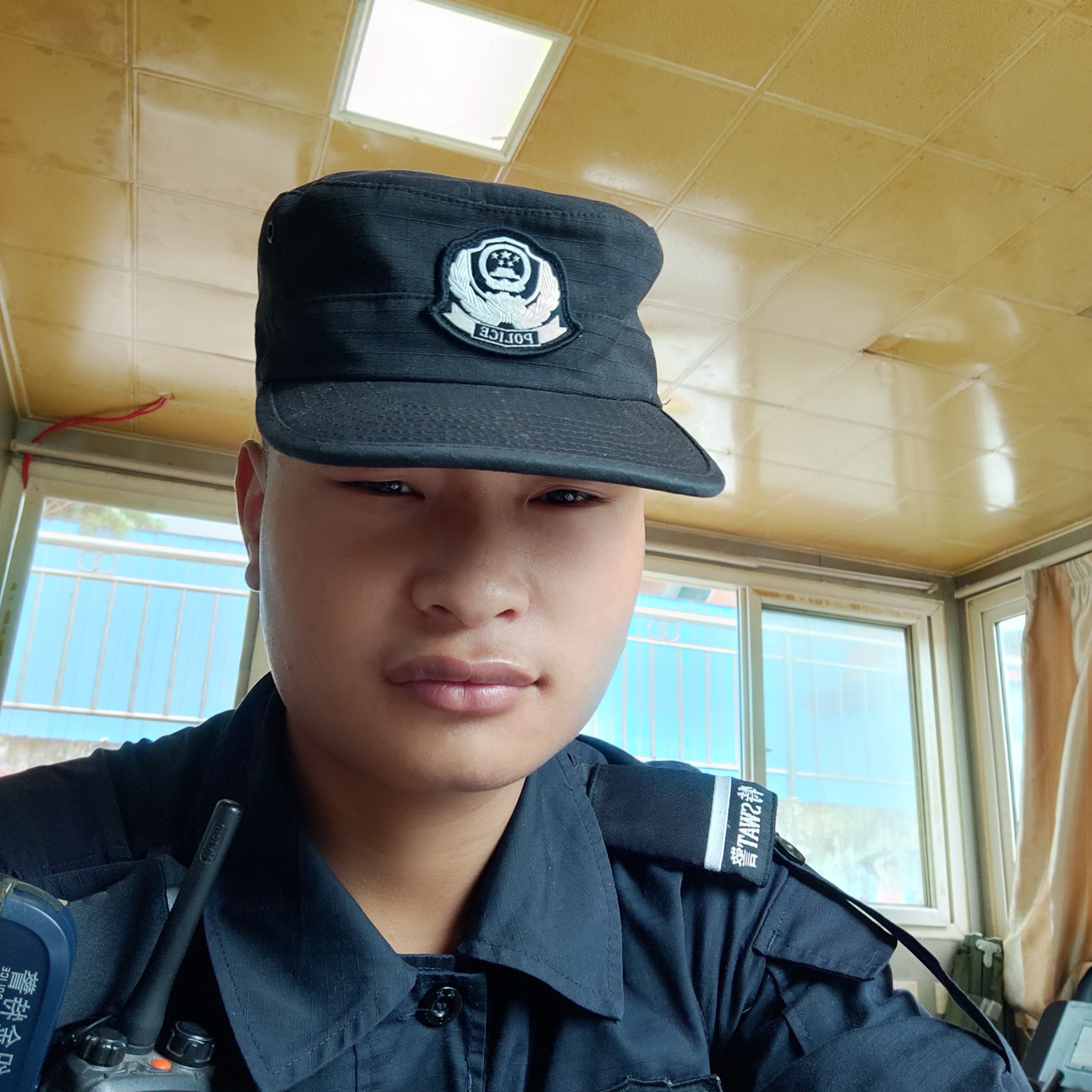 忧心就世界的照片