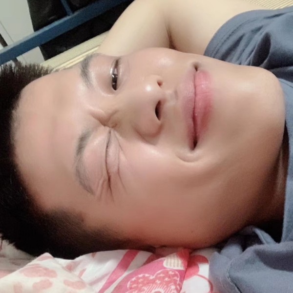 卡破额哦的照片