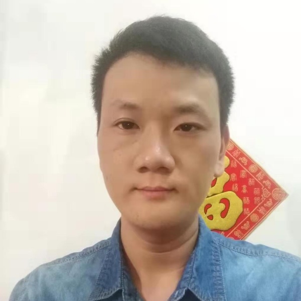 窝猪良缘的照片
