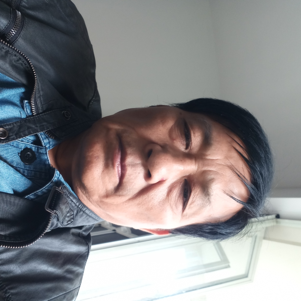 活泼宝贝的照片