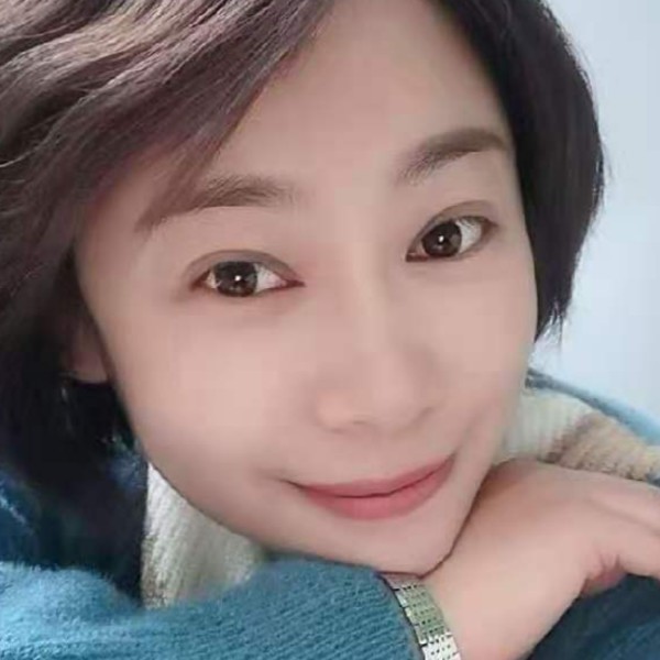 红酒倾心的照片