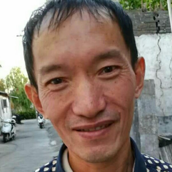 文静暖光的照片