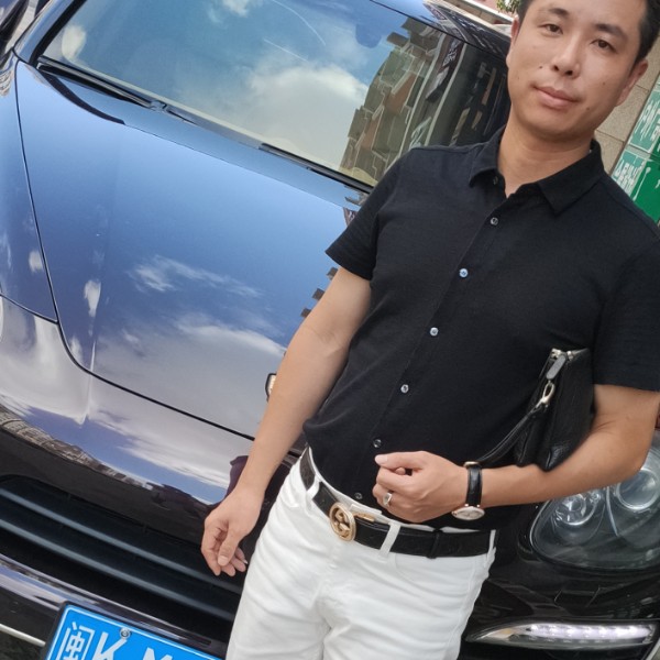 老郑纯爷的照片
